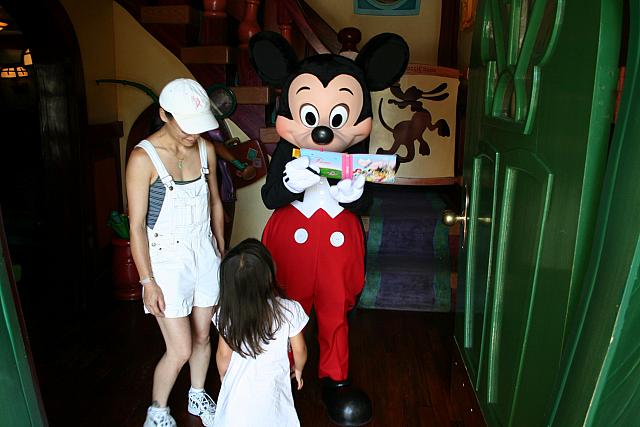 Disneyland Birthday 09 023