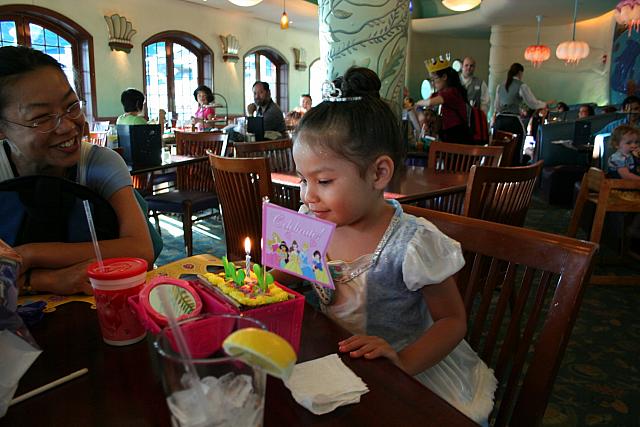 Disneyland Birthday 09 206