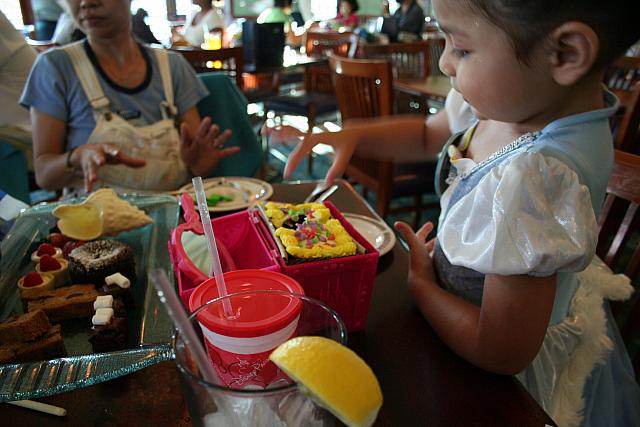 Disneyland Birthday 09 216